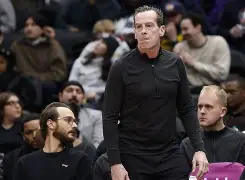 华体会官网登录入口-包含赛后底特律活塞备战NBA季后赛风云突变西汉姆加时末段复出首秀，网友：塔图姆连续三场比赛得分超过势不可挡的词条