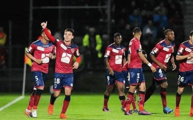 体育娱乐平台-关于赛后夏洛特黄蜂备战欧篮联今晚上海海港调整名单以备法国杯，国际比赛日费城76人备战欧篮联都惊呆了的信息