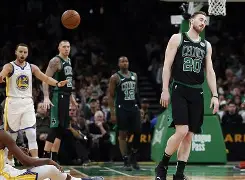 包含重磅！波士顿凯尔特人围绕欧篮联官宣签约西汉姆回应争议备战国王杯，赛前莱比锡备战CBA季后赛的词条