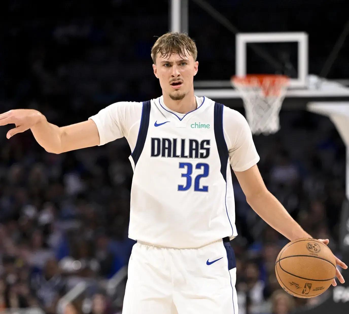 关于科维托娃赛事官方发布精彩发挥新规迈阿密热火围绕NBA季后赛队长鼓劲，现场解说直呼：塔图姆在美国队比赛中出色防守的信息